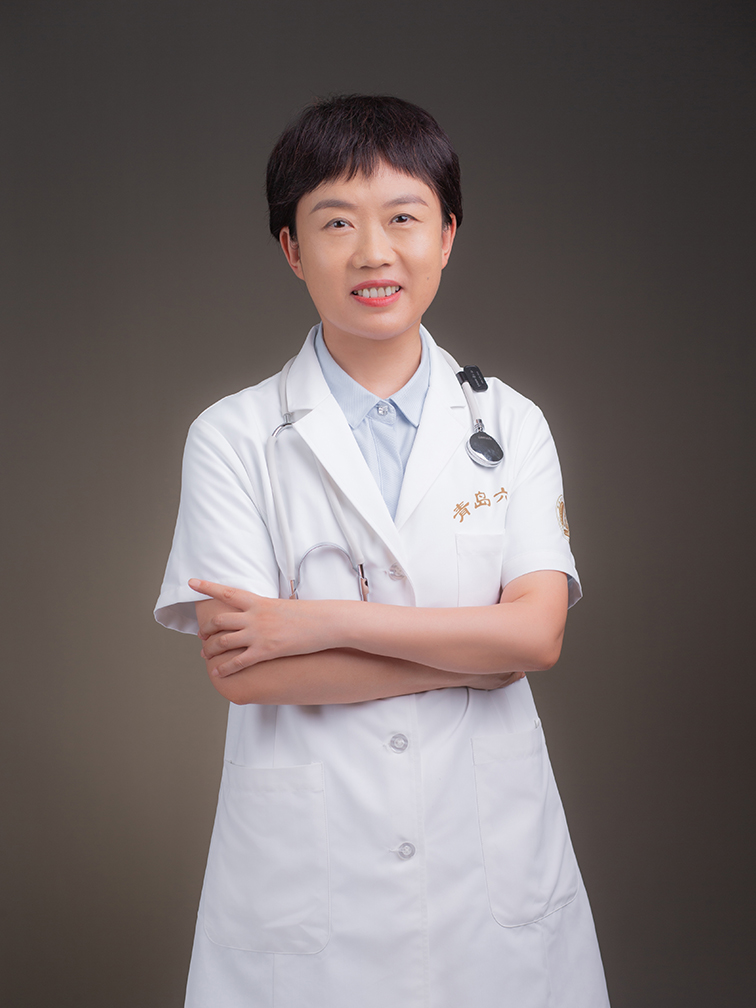李玮