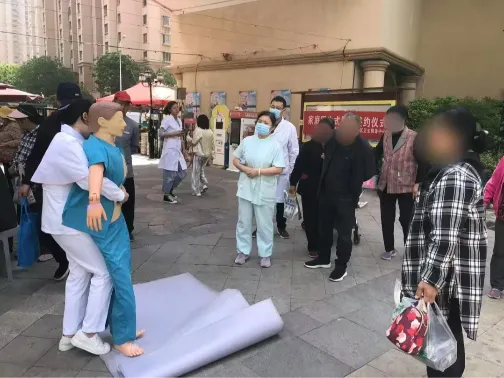 “科普同襄行 智启健康路”护士节主题系列活动